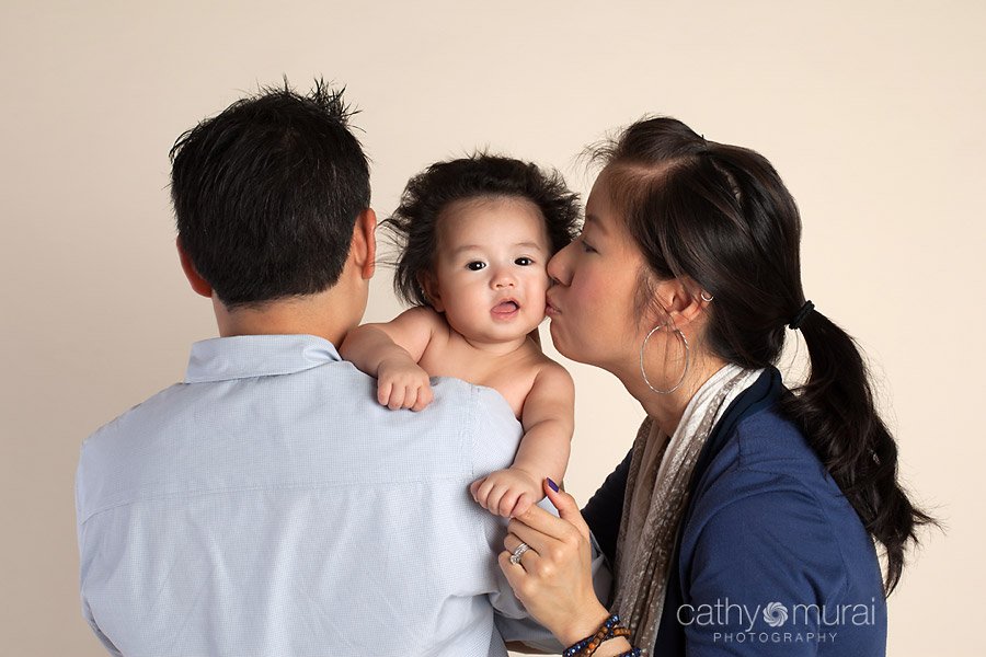 A mom kissing baby's cheek, family portraits, family picture, 100 days old,  baby boy, family image, Cathy Murai Photography, Alhambra, Baby, Photographer, Photography, San Gabriel Valley, Los Angeles